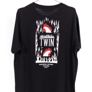 Pukas Twin Camiseta